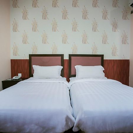 Sky Star Hotel Klia/Klia2 Kampong Bekoh Eksteriør billede