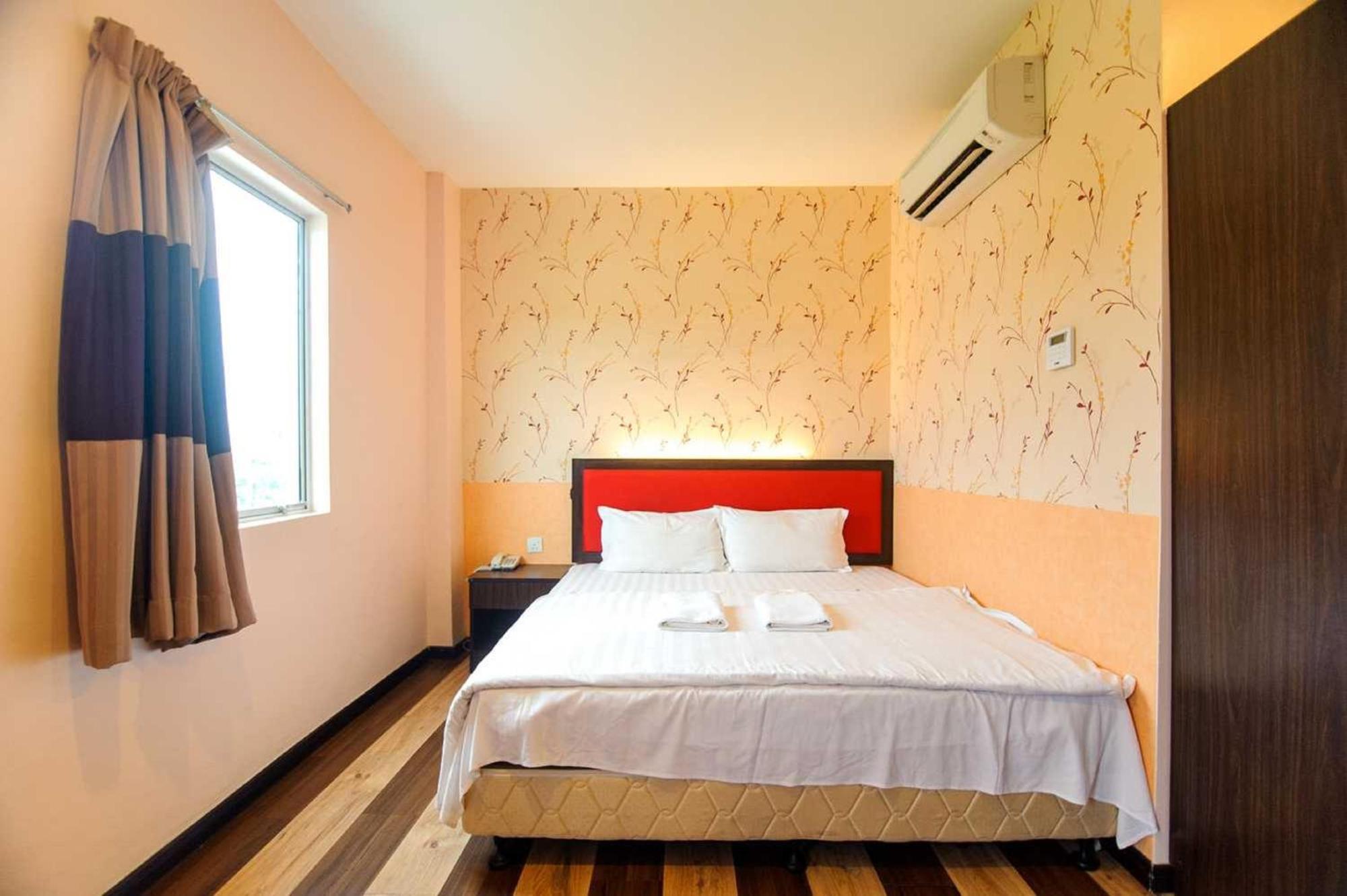 Sky Star Hotel Klia/Klia2 Kampong Bekoh Eksteriør billede