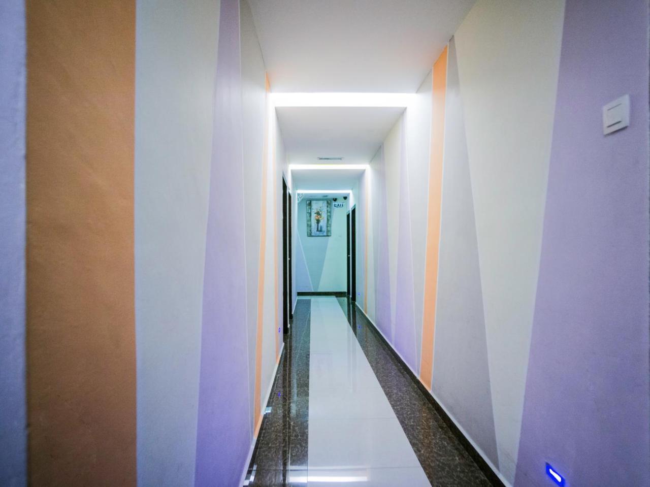 Sky Star Hotel Klia/Klia2 Kampong Bekoh Eksteriør billede